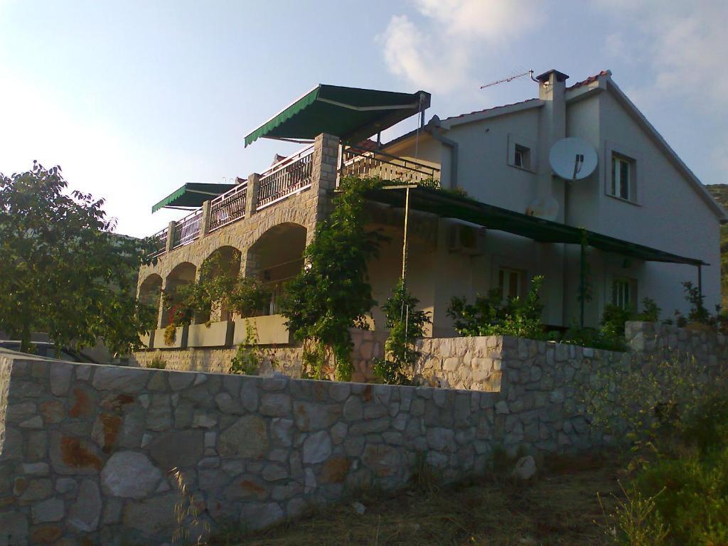 Apartments Silvana Lastovo Buitenkant foto